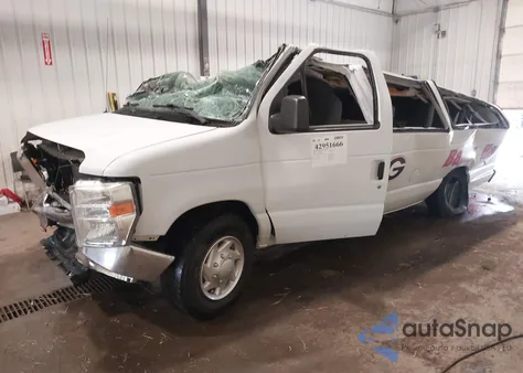 2011 Ford E-350 Super Duty Xlt из США, поврежденный, VIN 1FBSS3BL0BDB30811